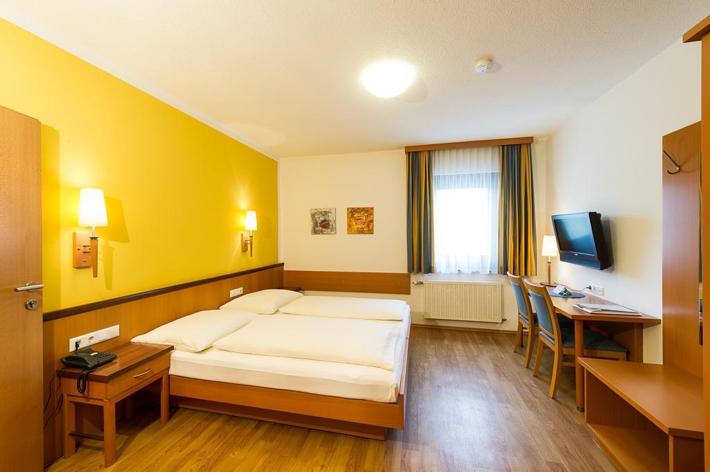 Gasthof Turmwirt Mürzhofen Pokoj fotografie